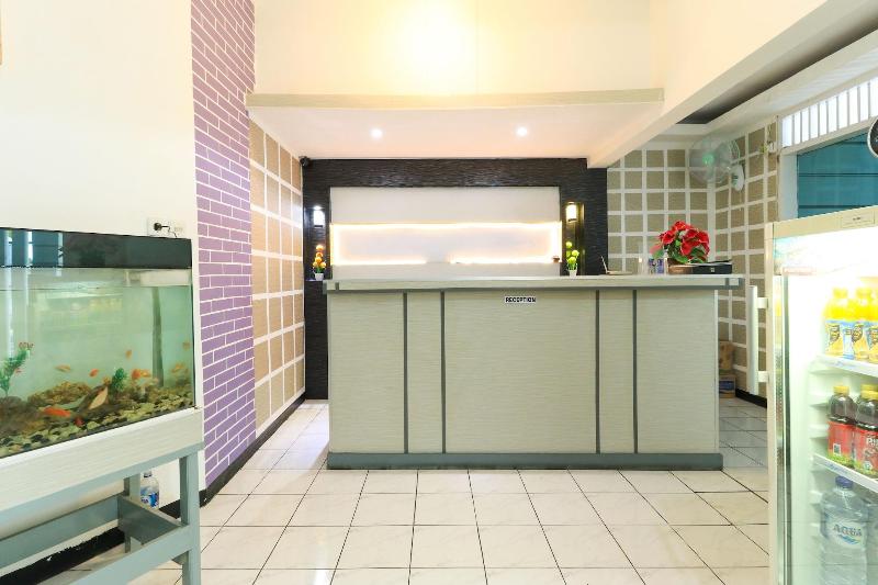 Hotel Bintang by ZUZU - Lobi