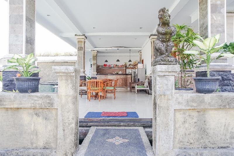 Agung Homestay Canggu by ZUZU - Lobi