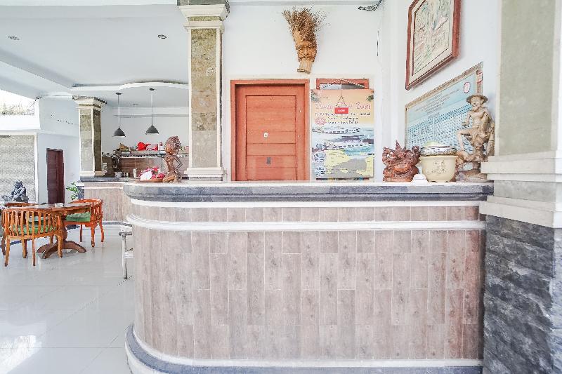 Agung Homestay Canggu by ZUZU - Lobi