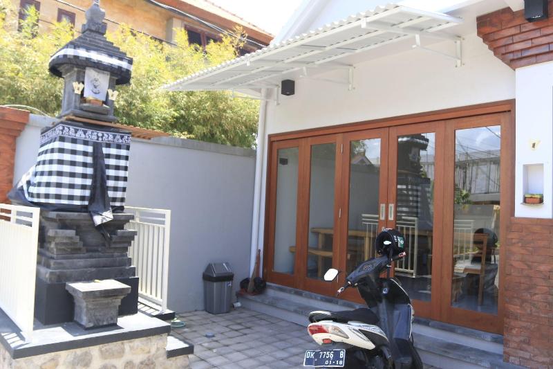Sweet Corner Guest House - Genel