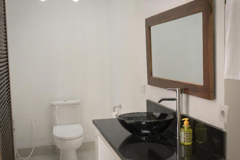 Pier26 Bali Homestay - Oda