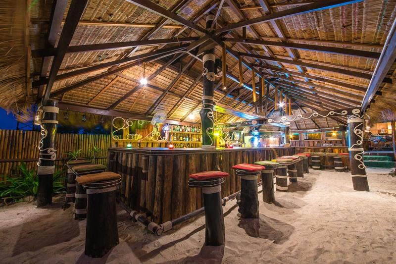 Lipe Beach Resort - Lobi