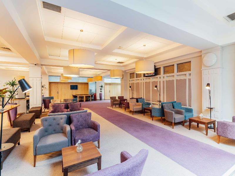 Golden Jubilee Conference Hotel - Lobi
