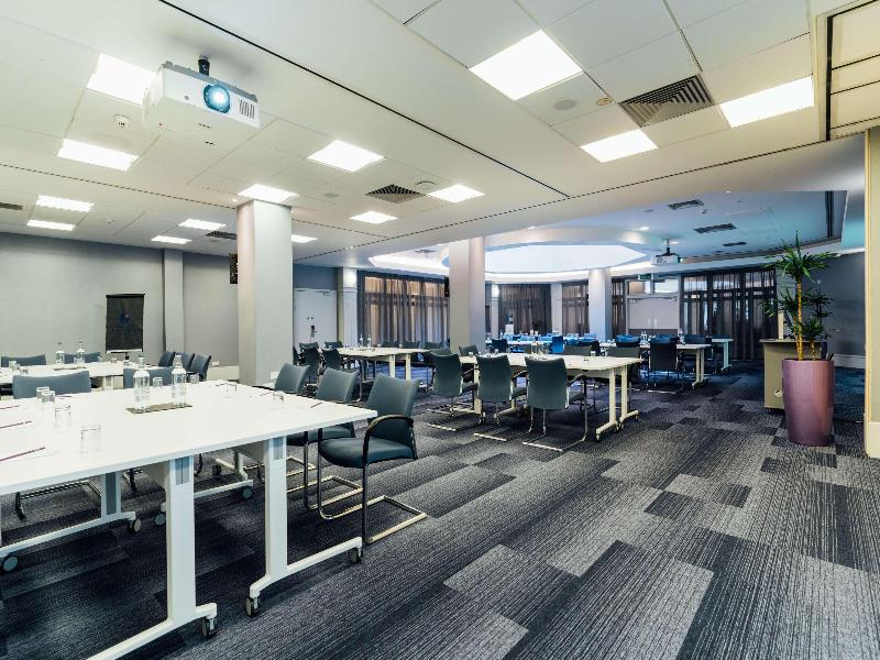Golden Jubilee Conference Hotel - Toplantı