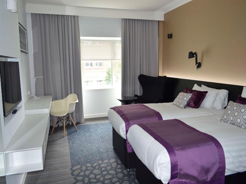 Golden Jubilee Conference Hotel - Oda