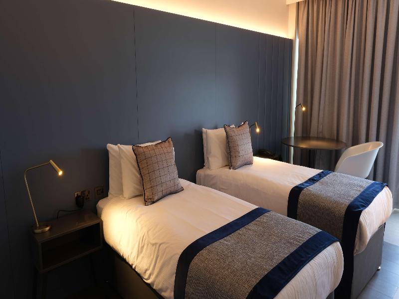 Golden Jubilee Conference Hotel - Oda