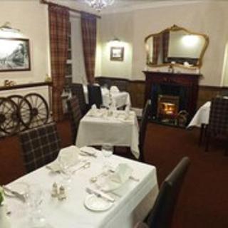 Burnett Arms Hotel fotoÄŸrafÄ±