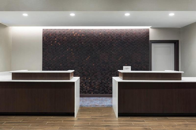 Residence Inn Long Island Garden City - Lobi