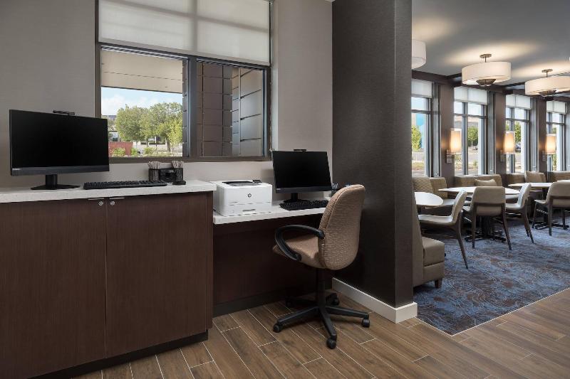 Residence Inn Long Island Garden City - Toplantı