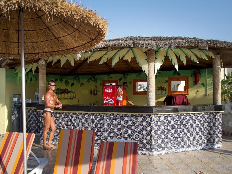 Baya Beach Aqua Park - Family and Couples Only - Bar