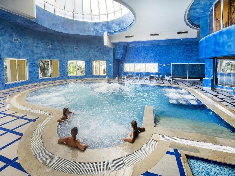 Baya Beach Aqua Park - Family and Couples Only - Aktivite