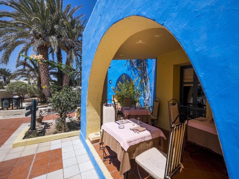 Baya Beach Aqua Park - Family and Couples Only - Restoran