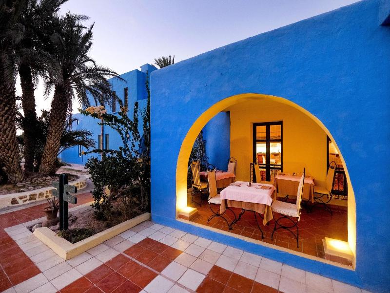 Baya Beach Aqua Park - Family and Couples Only - Restoran