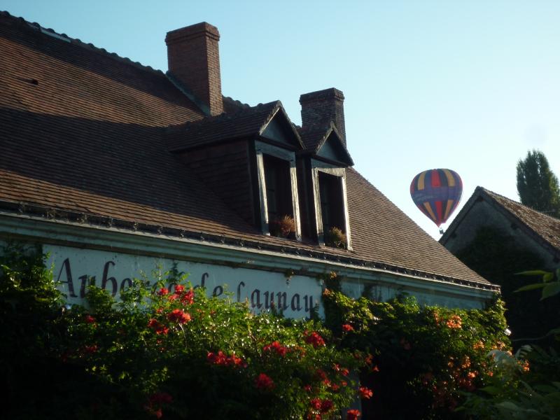 Auberge De Launay - Genel