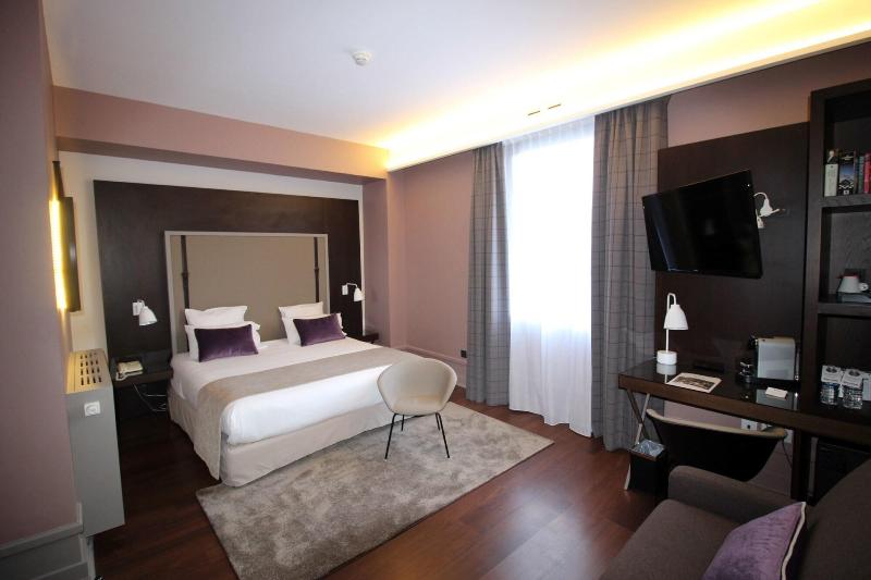 Splendid Hotel Lac d'Annecy, Handwritten Collectio - Genel