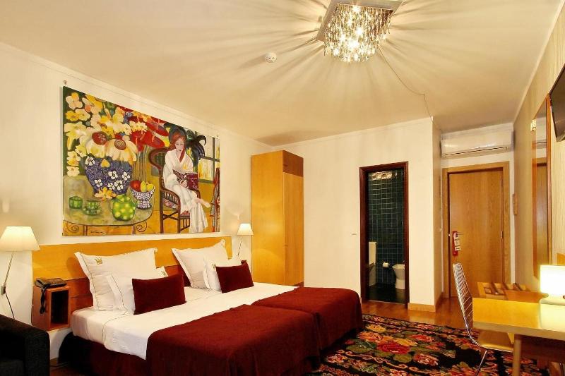 Hotel Mestre De Avis - Oda