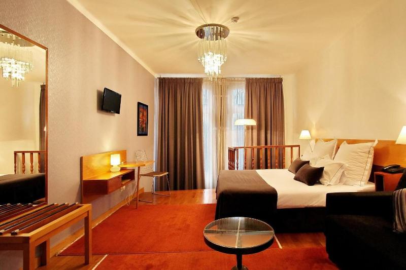 Hotel Mestre De Avis - Oda
