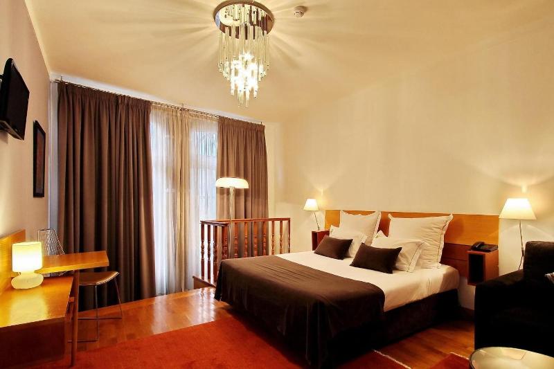 Hotel Mestre De Avis - Oda