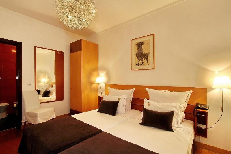 Hotel Mestre De Avis - Oda