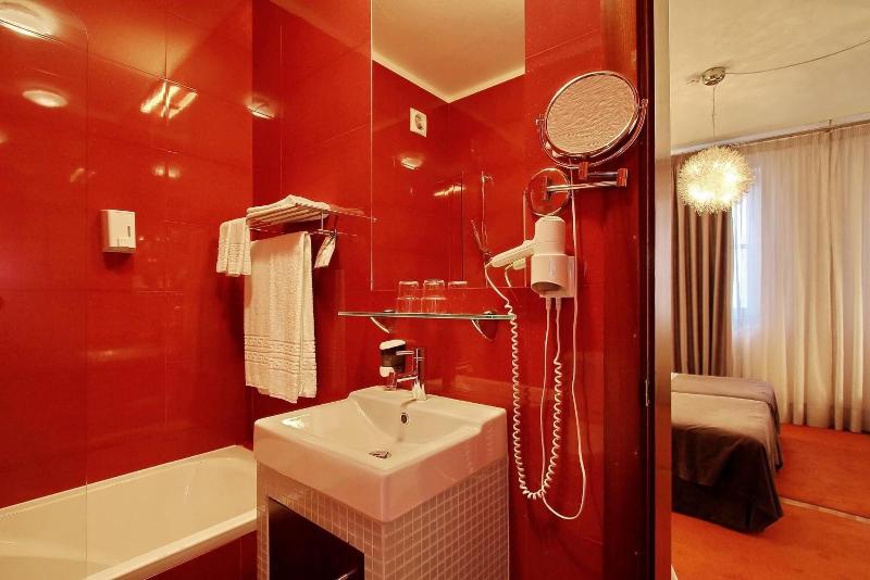 Hotel Mestre De Avis - Oda