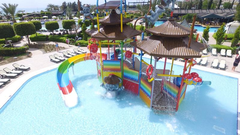Limak Lara De Luxe Hotel & Resort - Genel