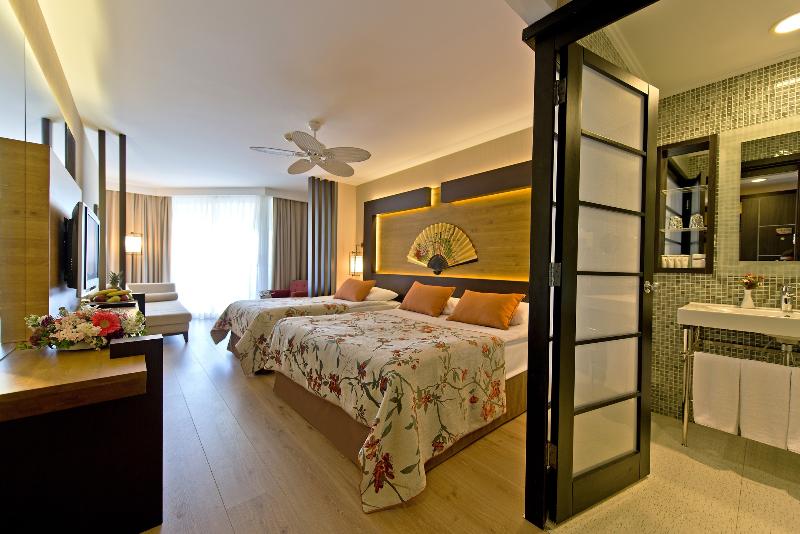 Limak Lara De Luxe Hotel & Resort - Oda