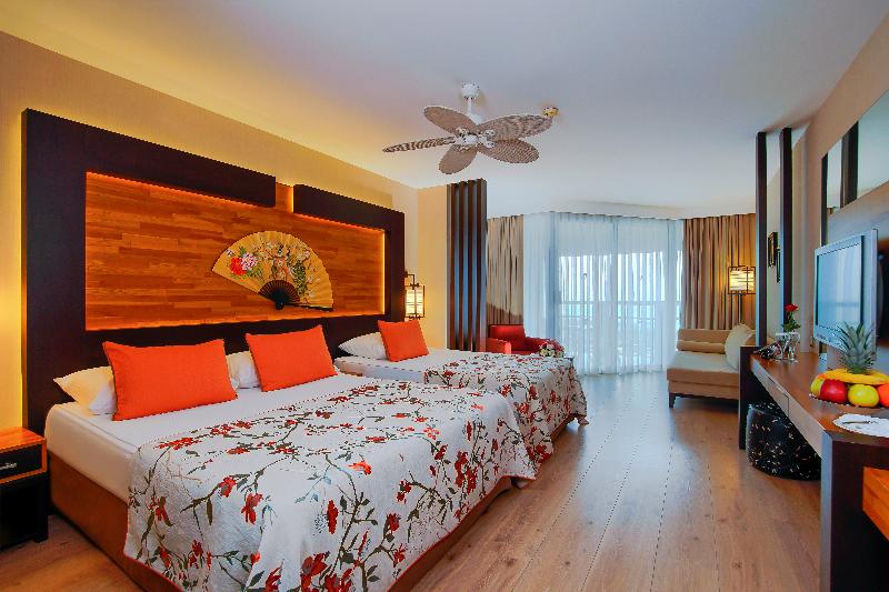 Limak Lara De Luxe Hotel & Resort - Oda