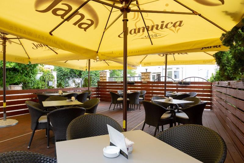 Hotel Vila Tina - Genel