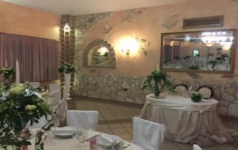 I Ginepri - Toplantı