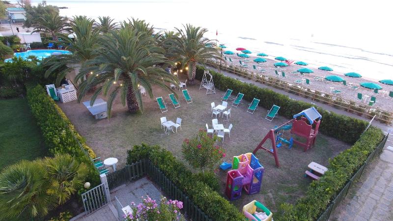 Hotel Ambasciatori - Genel
