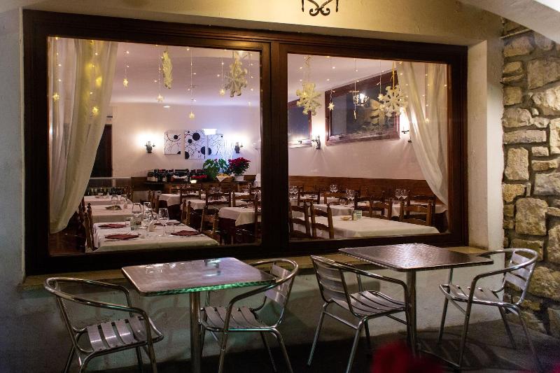 Hotel Ristorante Il Caminetto - Genel