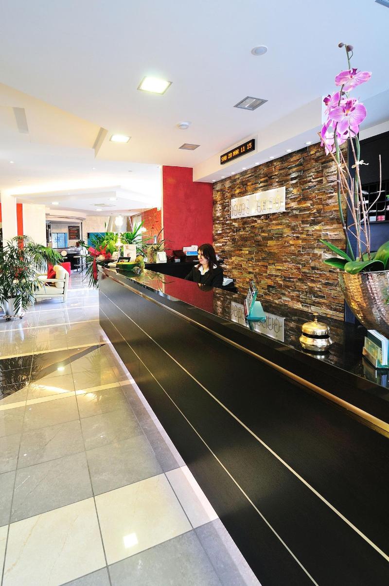Hotel Torino Wellness & Spa - Lobi