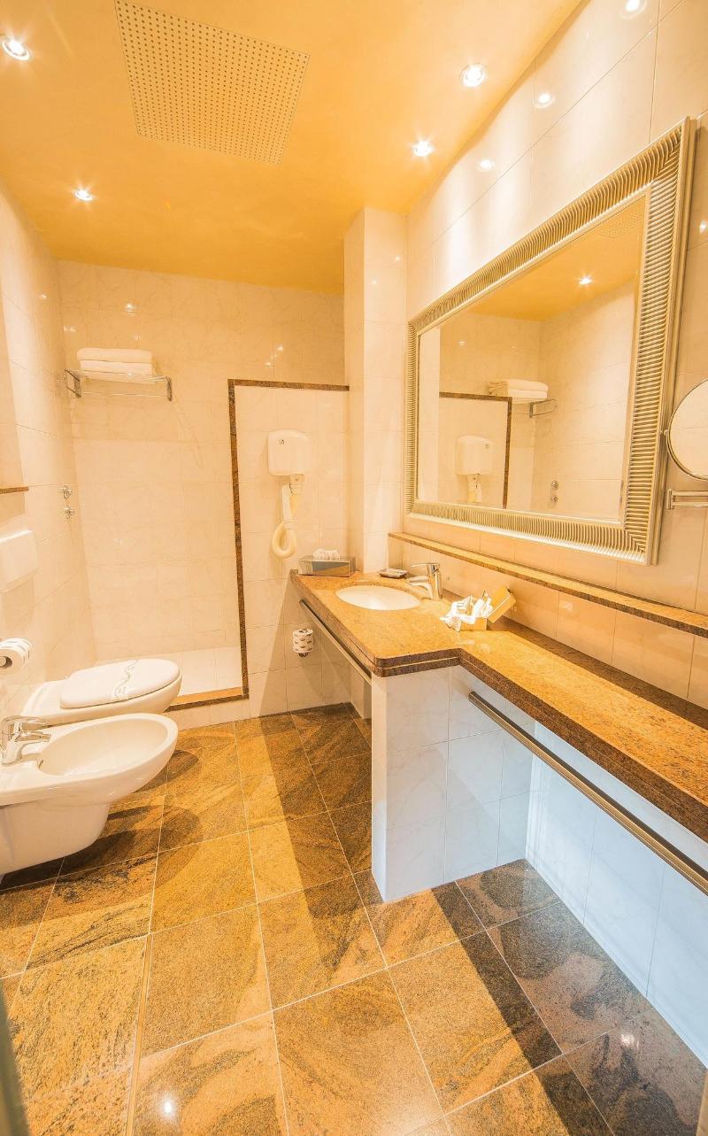 Hotel Torino Wellness & Spa - Oda