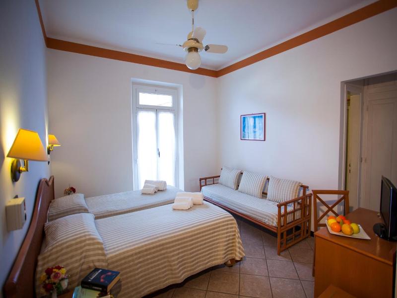 Hotel Delle Rose - Oda