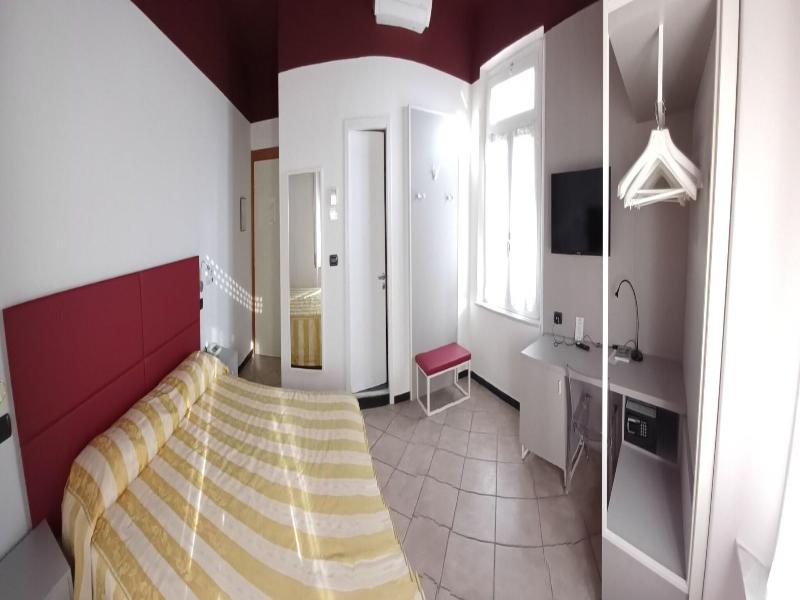 Hotel Delle Rose - Oda