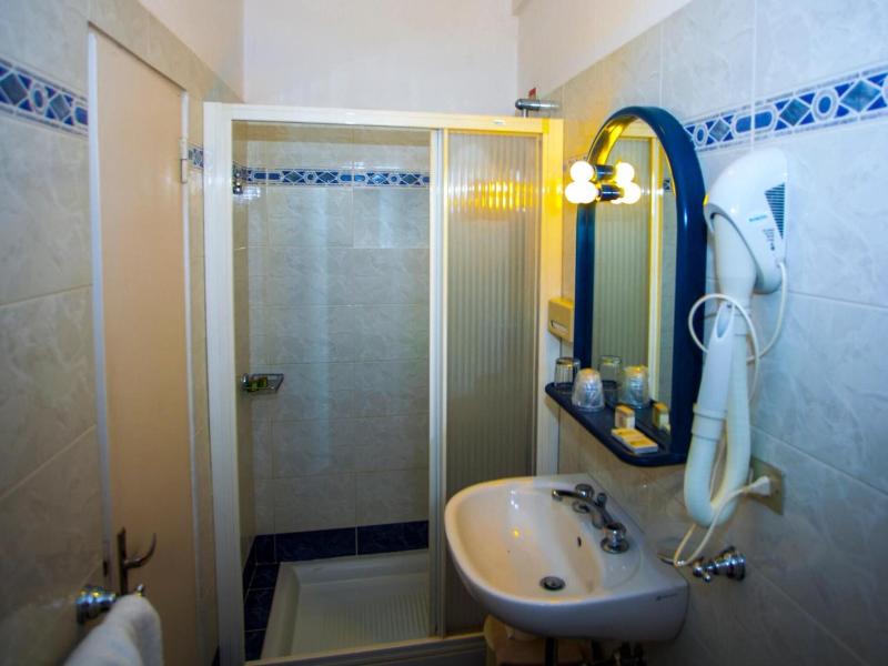 Hotel Delle Rose - Oda