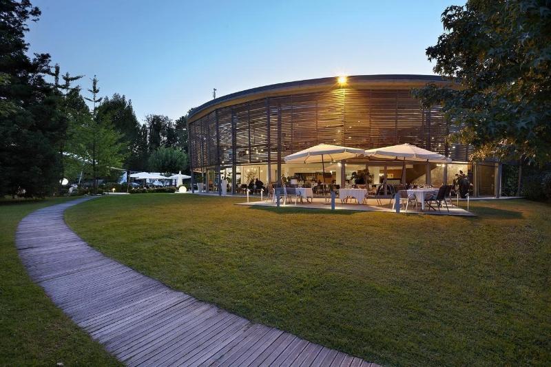 Inverigo Hotel - Genel