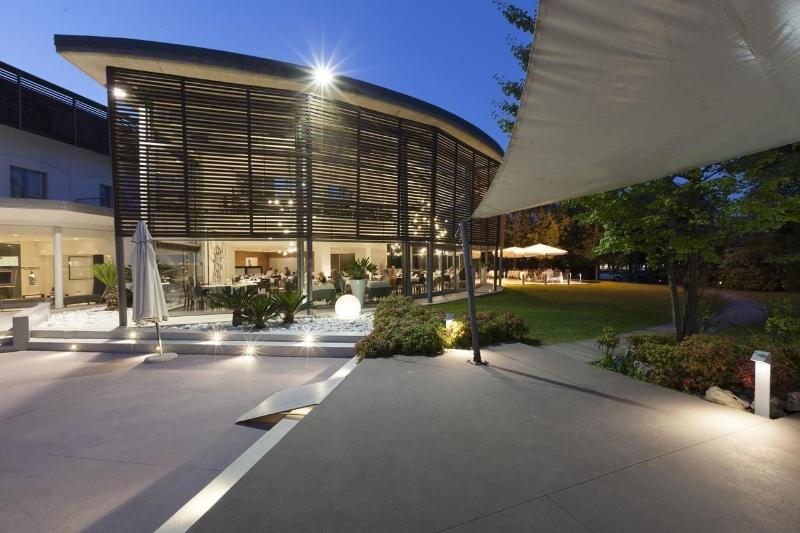 Inverigo Hotel - Genel