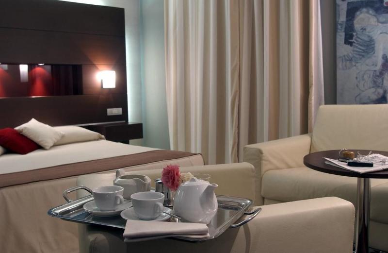 Inverigo Hotel - Oda