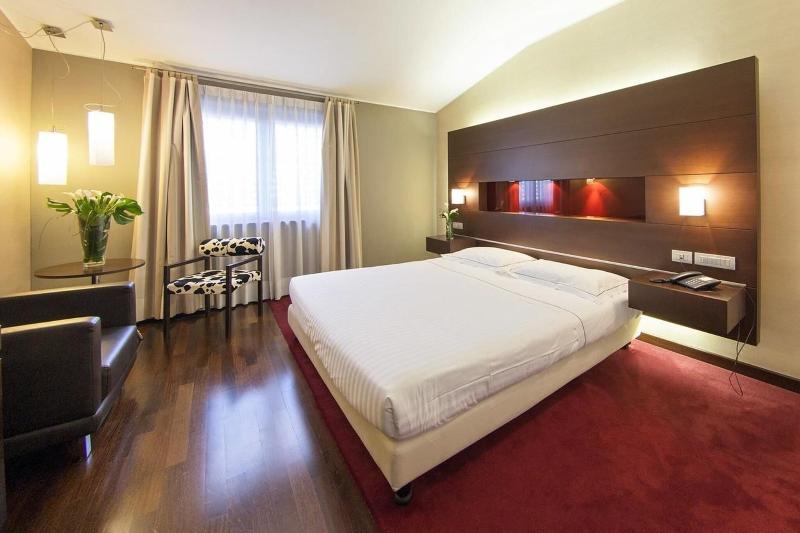 Inverigo Hotel - Oda