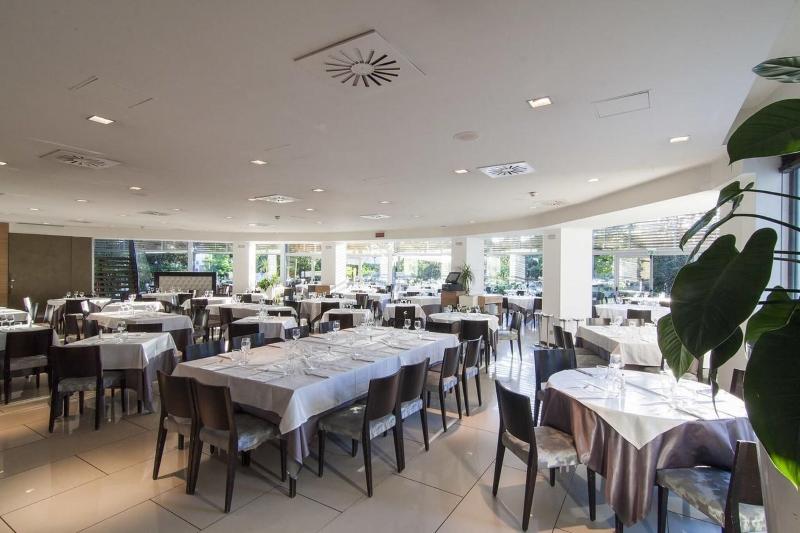 Inverigo Hotel - Restoran