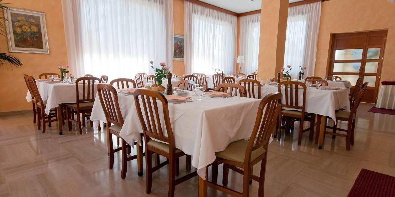 Hotel Alpi - Lobi