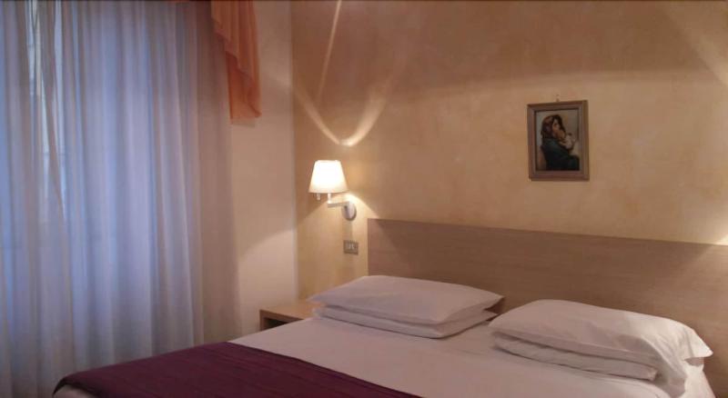 Hotel Centrale - Oda