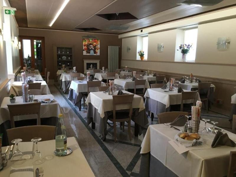Hotel Centrale - Restoran