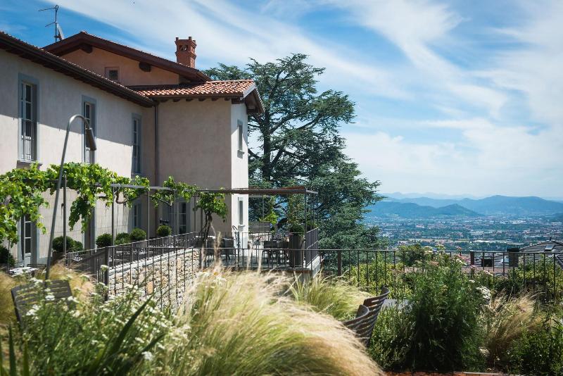 Relais San Vigilio Al Castello - Genel