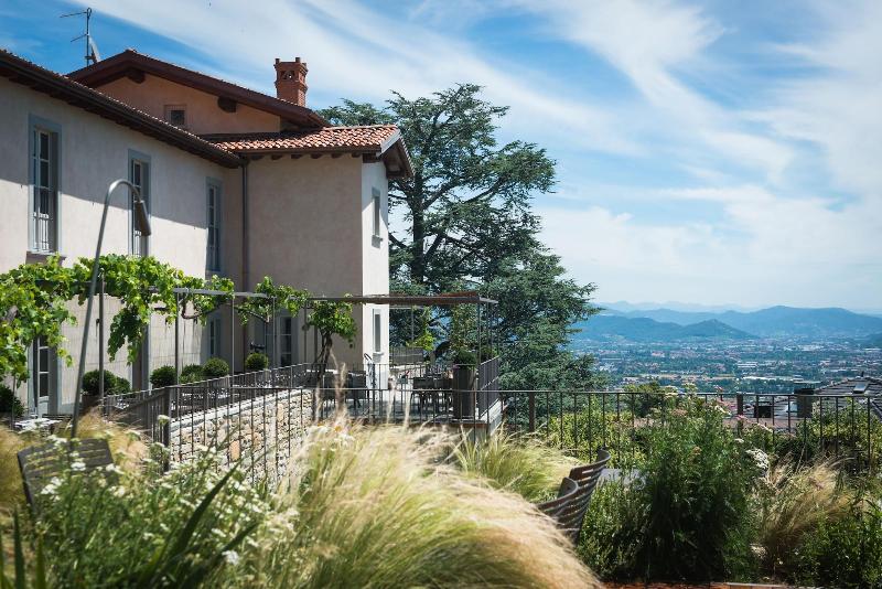 Relais San Vigilio Al Castello - Genel