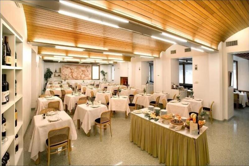 Albergo Sorriso - Restoran