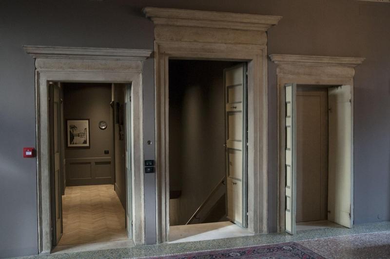 Hotel 5 Colonne - Lobi