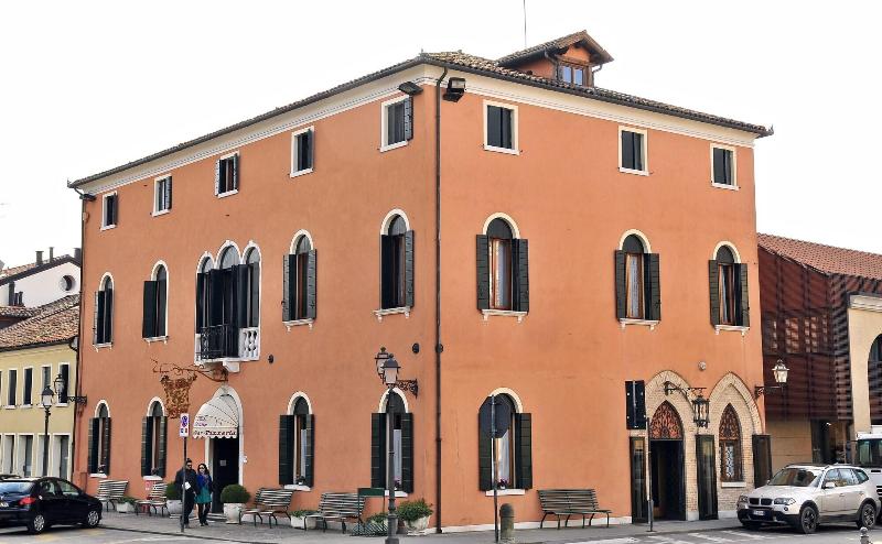 Hotel 5 Colonne - Genel
