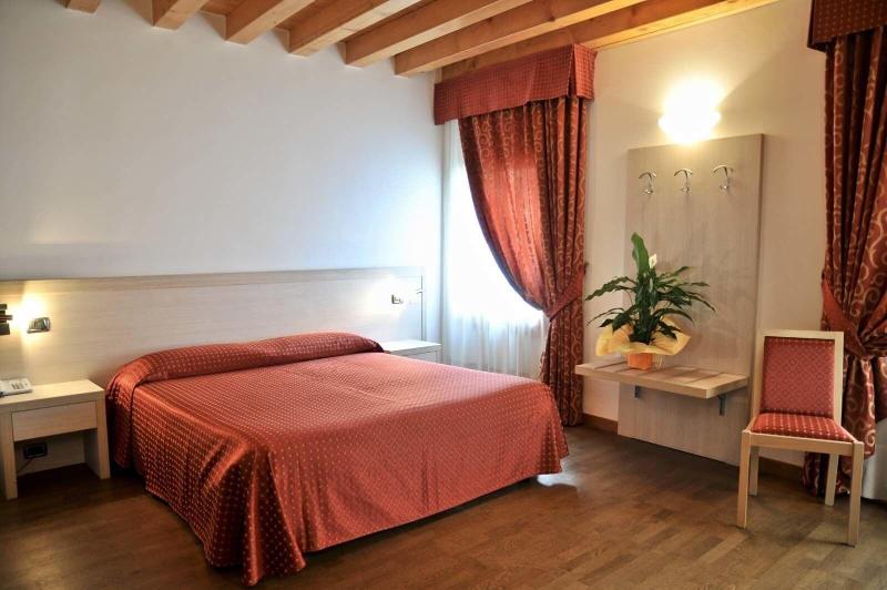 Hotel 5 Colonne - Oda